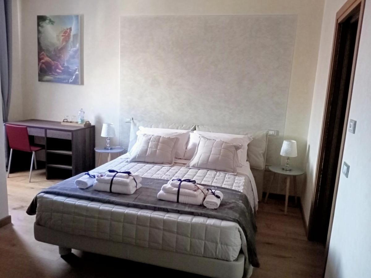 Bra Luxury Guest House Verona Ngoại thất bức ảnh